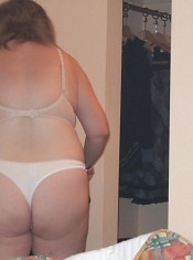 Plump Wives - Exclusive Amateur BBW pics