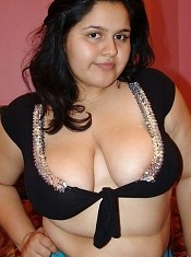 Exotic BBW beauty taking off her tops to unleash her big bouncy plump titties live